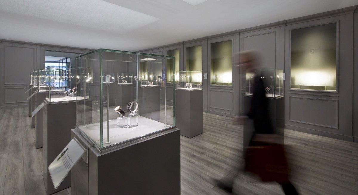 Patek Philippe Grand Exhibition Brings Historical Timepieces To London