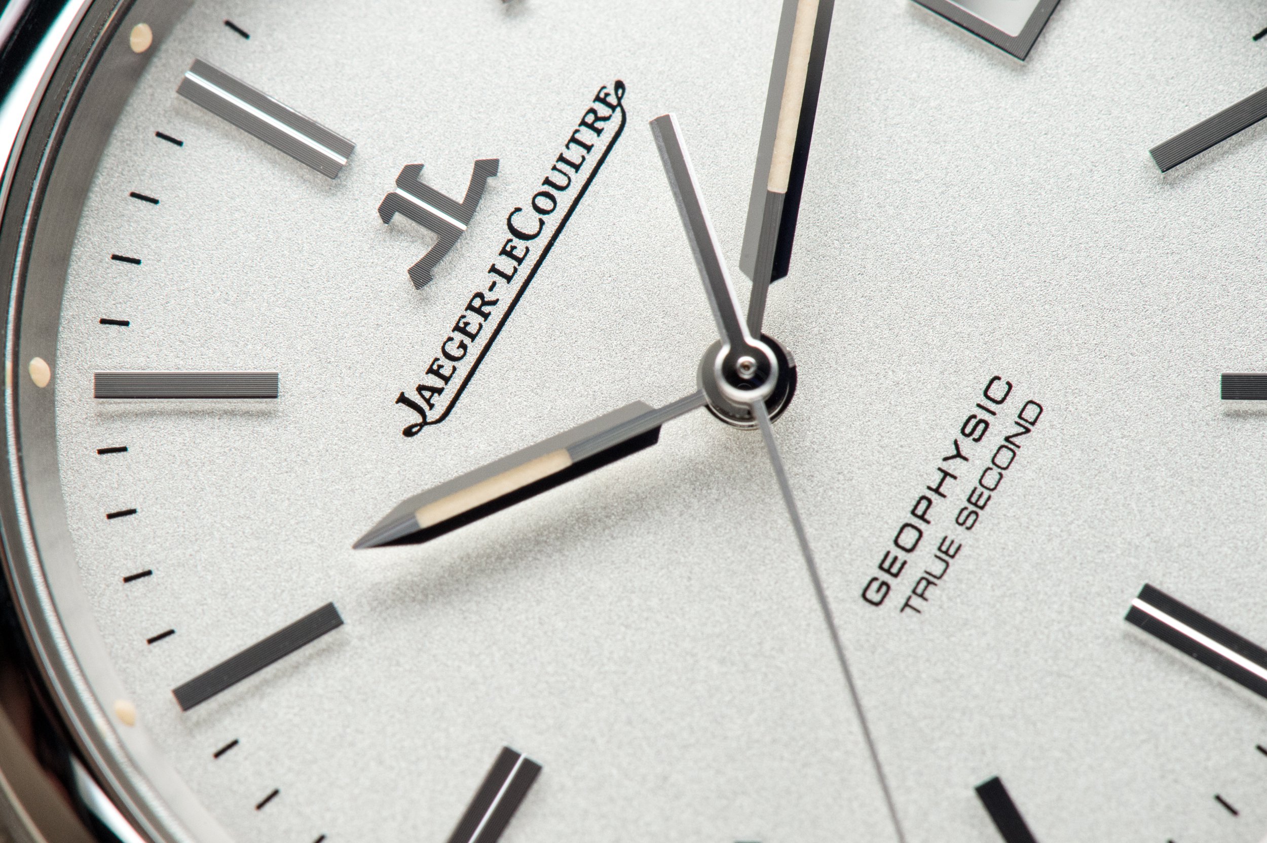 Jaeger-LeCoultre Geophysic True Second Watch Close Up