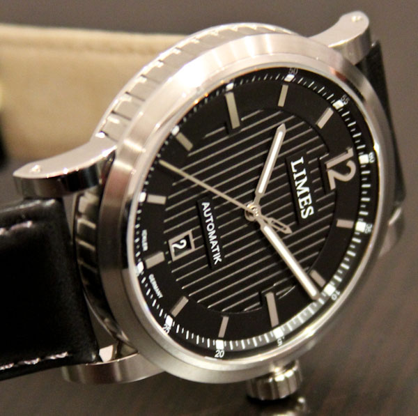 Limes Chyros Watch Hands-On 