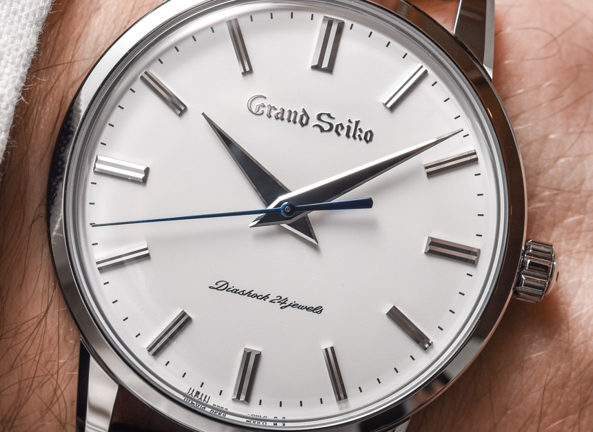 First 1960 Grand Seiko Rerelease & Modern Reinterpretation SBGR305 Watches Hands-On Hands-On 