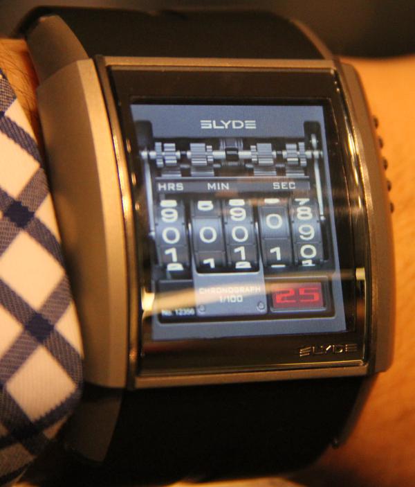 HD3 Slyde Watch Hands-On: What Everyone Wanted The iPod Nano To Be Hands-On 