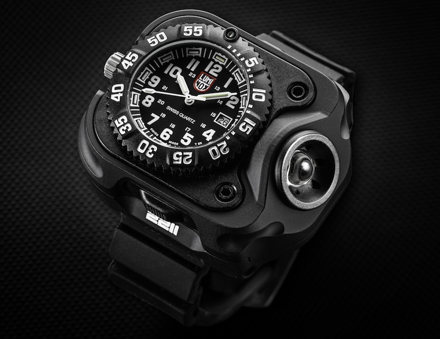 Luminox SureFire 2211 Wristlight Tactical Watch Watch Releases 