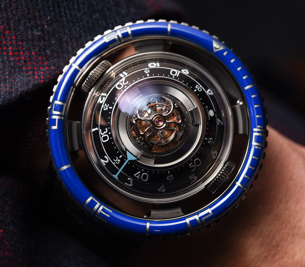 MB&F HM7 Aquapod Watch Hands-On Hands-On 