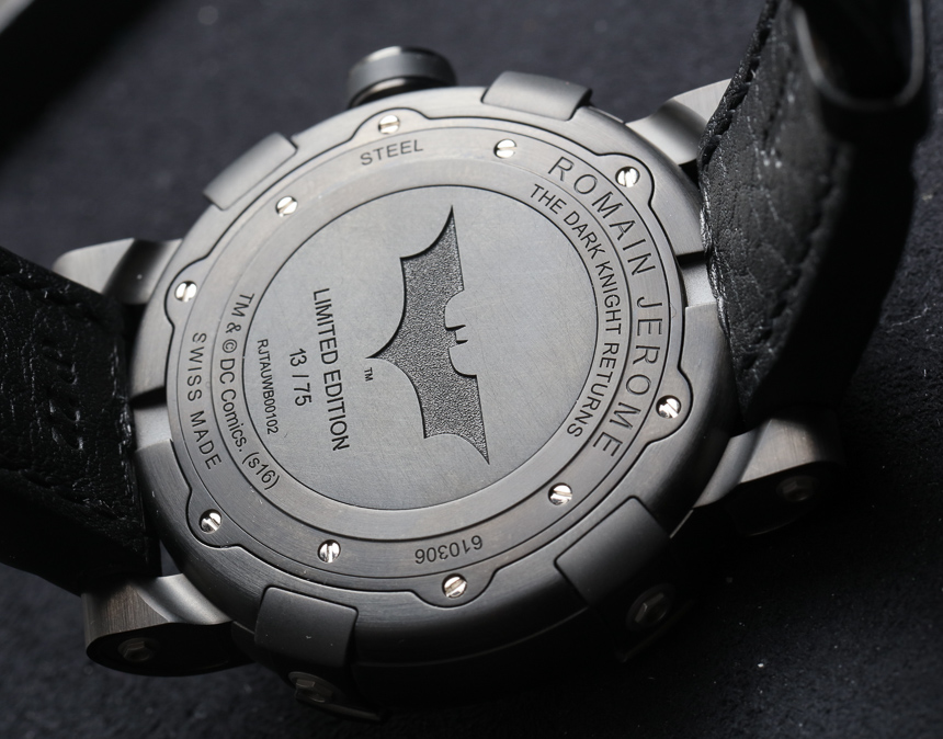 Romain Jerome Batman-DNA Gotham City Watch Hands-On Hands-On 