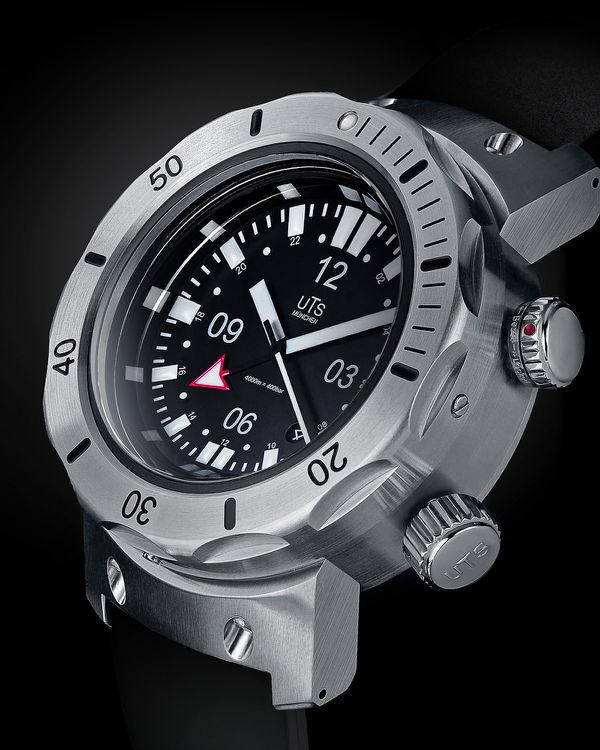 UTS 4000M GMT Dive Watch Watch Releases 