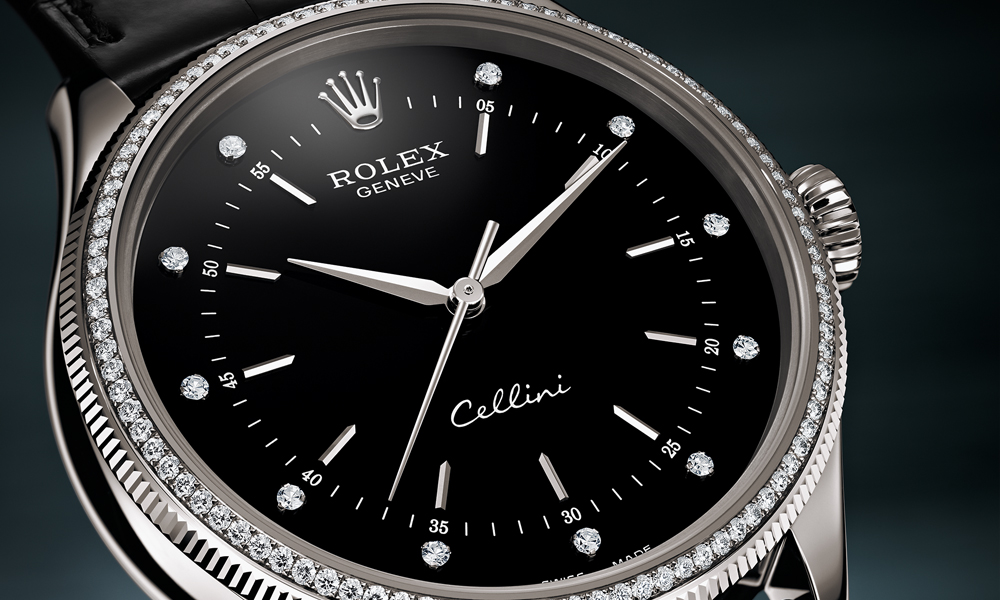 Side of Rolex Cellini whit gold watch