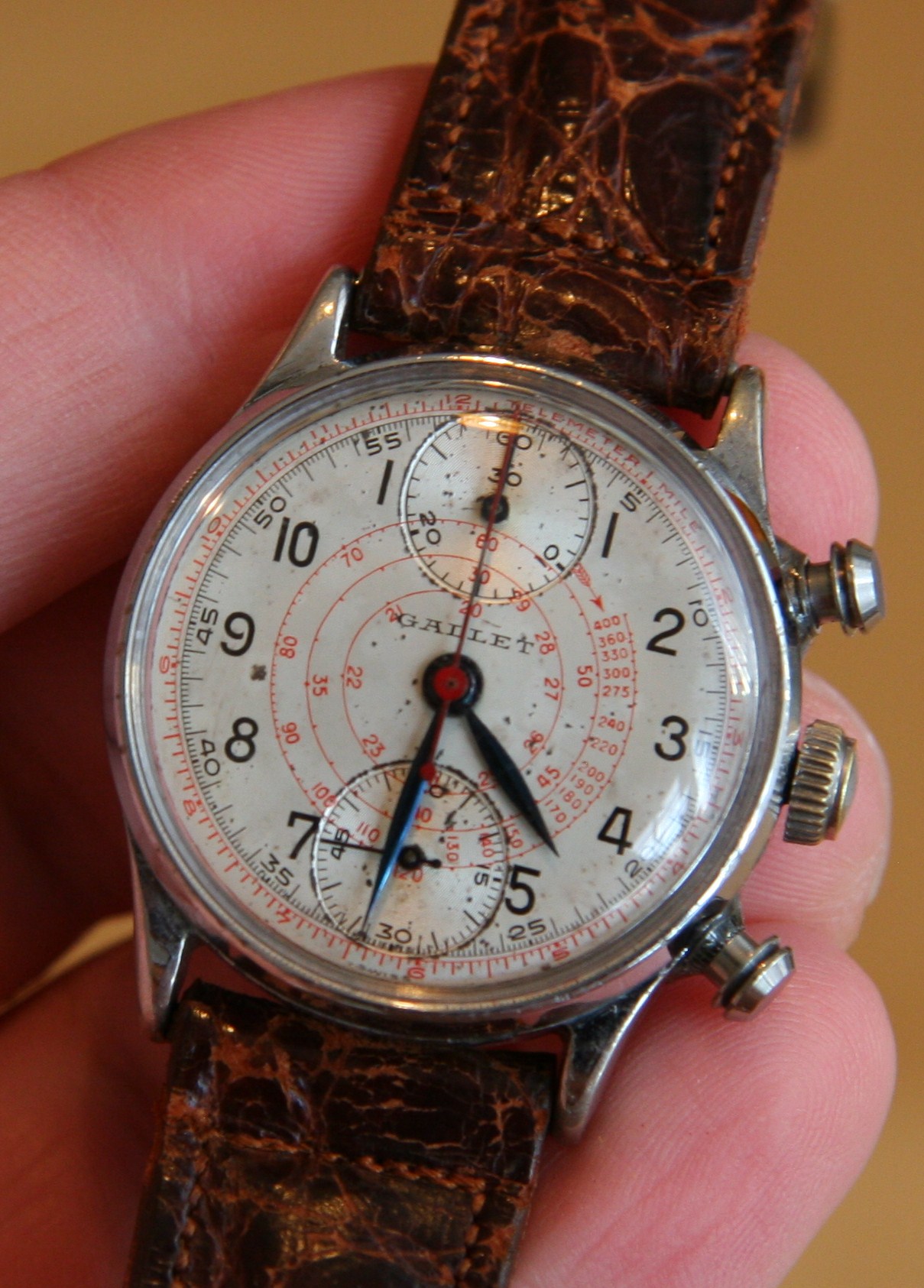 Living With The Past  Week With 1940 s Vintage Gallet Chronograph Watch