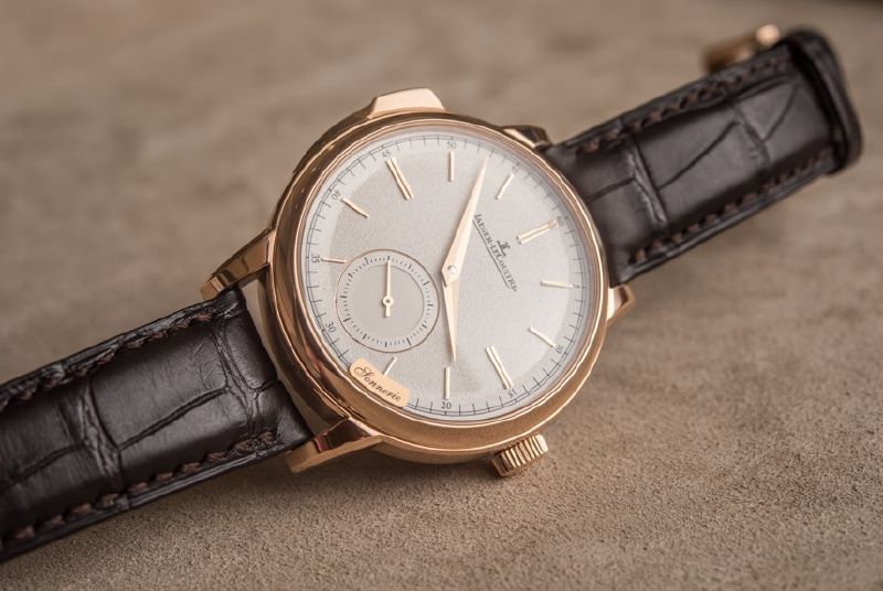 Side of Jaeger-LeCoultre Master Grande Tradition Minute Repeater watch